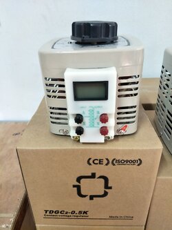 วาริแอค หม้อแปลงปรับแรงดันไฟฟ้าชนิดแกนหมุน 500va