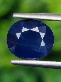 พลอย ไพลิน blue sapphire 3.27 กะรัต (Cts.) พลอยแท้ อัญมณีมงคลประจําวันเกิด เครื่องประดับพลอย