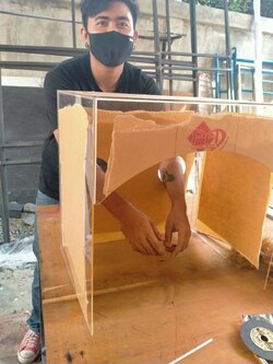 รับทำกล่องอะคริลิคใส กันการกระจายเชื้อ #ราคาทุน