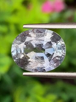 พลอย ซิวเวอร์ แซฟไฟร์ Silver Sapphire 7.02 กะรัต (Cts.) ดิบ Unheated พลอยแท้ อัญมณีมงคลประจําวันเกิด เครื่องประดับพลอย