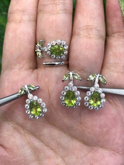 ชุดเครื่องประดับพลอย เพอริโด Peridot Jewelry ตัวเรือนเงินแท้ ชุบทองคำขาว เพชร CZ คัดคุณภาพ