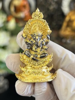 พระพิฆเนศรุ่นสุขสำเร็จนิรันดร์ เนื้อบรอนซ์ชุบแบล็คลายทอง