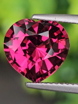 พลอย อุมบาไลต์ การ์เน็ต Umbalite Garnet 4.26 กะรัต (Cts.) ดิบ Unheated พร้อมใบเซอร์ AIG พลอยแท้ อัญมณีมงคลประจําวันเกิด เครื่องประดับพลอย