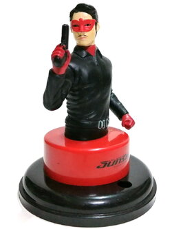 ของสะสม ท๊อปเปอร์ฝาแก้วน้ำอินทรีแดง รุ่นอนันดา เอเวอริ่งแฮมของเอฟเอส (FS) ปี2010 สูง 14 ซม. รวมฐานยกสูงสีแดง ทำสีสำเร็จ มีฐานฝา อาวุธครบ ปัจจุบันเริ่มหายากและหมดไปจากท้องตลาดสภาพสะสมเก่าเก็บ