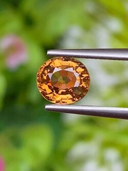 พลอย เพทาย (Zircon) 1.33 กะรัต (Cts.) พลอยแท้ อัญมณีมงคลประจําวันเกิด เครื่องประดับพลอย