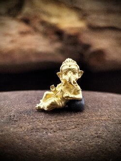 พระพิฆเนศปางเสวยสุข รุ่น สิทธายะ คเณชา3