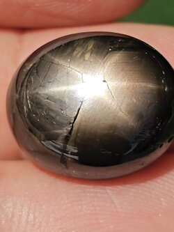 พลอย แบล็ค สตาร์ แซฟไฟร์ Black Star Sapphire 29.49 กะรัต (Cts.) พลอยแท้ อัญมณีมงคลประจําวันเกิด เครื่องประดับพลอย