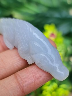 หยก แกะสลัก รูป จระเข้ (Burmese jadeite) หยก พม่า แท้