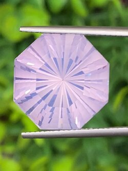 พลอย ลาเวนเดอร์ ควอตซ์ Lavender Quartz 16.9 กะรัต (Cts.) พลอยแท้ อัญมณีมงคลประจําวันเกิด เครื่องประดับพลอย