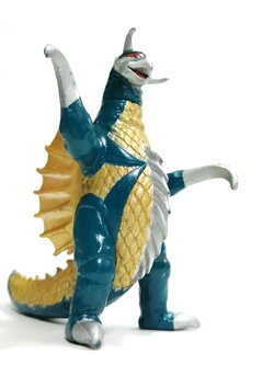 กาชาปอง ยางตัน ขนาด 3 นิ้ว สัตว์ประหลาด ไกแกน จากก๊อตซิลล่า สภาพดี*** มีรอยบ้าง