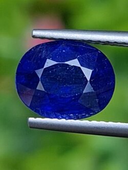 ไพลิน (Blue Sapphire) 4.34 กะรัต (Cts.) พลอยแท้ อัญมณีมงคลประจําวันเกิด เครื่องประดับพลอย