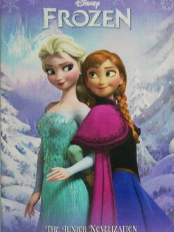 หนังสือนิยายฉบับภาษาอังกฤษ จาก ดิสนีย์ โฟรเซ่น Disney's Frozen , the Junior Novelization. printed in the United State 20 19 18 17 adapted by Sarah Nathan and Sela Roman หน้ากลางเป็นภาพสี **หนังสือสภาพใหม่ ปกมีตำหนิตามภาพ