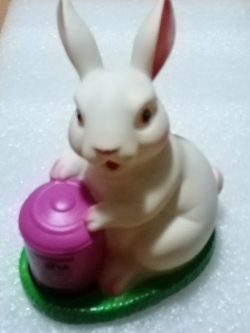 กระปุกออมสิน กระต่ายน้อย ของสะสมจากธนาคารออมสิน ครบรอบ 99 ปี , Collectible piggy bank from Aomsin Bank, 99th Anniversay