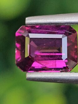 พลอย อุมบาไลต์ การ์เน็ต Umbalite Garnet 1.26 กะรัต (Cts.) ดิบ Unheated ลอยแท้ อัญมณีมงคลประจําวันเกิด เครื่องประดับพลอย