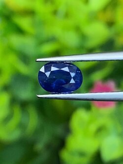 พลอย ไพลิน Blue Sapphire 1.02 กะรัต (Cts.) พลอยแท้ อัญมณีมงคลประจําวันเกิด เครื่องประดับพลอย