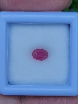 พลอย ชมพู พิ้ง แซฟไฟร์ Pink Sapphire 0.83 กะรัต (Cts.) พลอยแท้ อัญมณีมงคลประจําวันเกิด เครื่องประดับพลอย