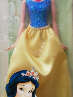 ของสะสมในแพ็ค Disney Princess, Princess Snow White เจ้าหญิงดิสนีย์ เจ้าหญิงสโนว์ไวท์ ใส่เสื้อไม่มีแขน, ลิขสิทธิ์แมทเทล, Mattel
