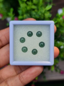 หยกพม่า (Burmese jadeite ) 6 เม็ด 3.44 กะรัต หยกแท้ อัญมณีมงคลประจําวันเกิด เครื่องประดับหยก