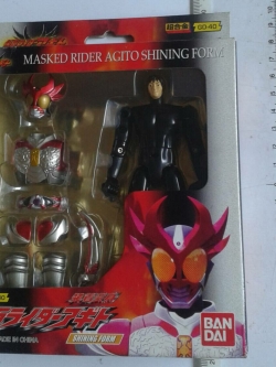 มาสค์ไรเดอร์เกราะเหล็ก อากิโตะ Die cast Masked Rider Agito Shining Form