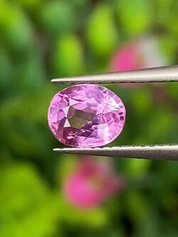 พลอย ชมพู พิ้ง แซฟไฟร์ Pink Sapphire 1.02 กะรัต (Cts.) พลอยแท้ อัญมณีมงคลประจําวันเกิด เครื่องประดับพลอย