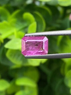 พลอย ชมพู พิ้ง แซฟไฟร์ Pink Sapphire 1.49 กะรัต (Cts.) พลอยแท้ อัญมณีมงคลประจําวันเกิด เครื่องประดับพลอย