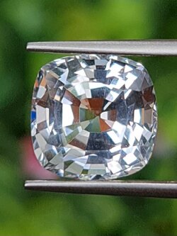 พลอย ไวท์ โทแพซ (White Topaz) 9.14 กะรัต (Cts.) พลอยแท้ อัญมณีมงคลประจําวันเกิด เครื่องประดับพลอย