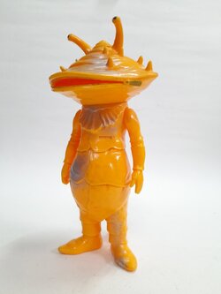 ซอฟ 6.5-7 นิ้ว คาเนก้อน จากอุลตร้าคิว มือสอง สภาพดี มีรอยบ้าง มีปั๊มใต้เท้า