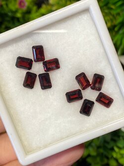 พลอย โรโดไลต์ กาเน็ท Rhodolite Garnet 10.81 กะรัต Cts. 10 เม็ด (Pcs.) พลอยแท้ อัญมณีมงคลประจําวันเกิด เครื่องประดับพลอย