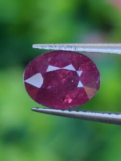 พลอย ทับทิม สยาม (Siam Ruby Sapphire) 1.35 กะรัต (Cts.) พลอยแท้ อัญมณีมงคลประจําวันเกิด เครื่องประดับพลอย