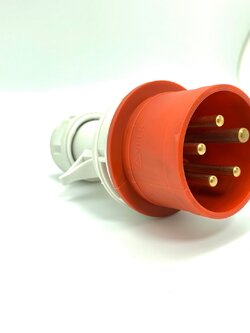 ปลั๊กตัวผู้ ( 3P+N+E) 32A 400V IP44