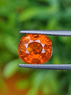 พลอย บุษราคัม yellow sapphire 4.19 กะรัต (Cts.) พลอยแท้ อัญมณีมงคลประจําวันเกิด เครื่องประดับพลอย