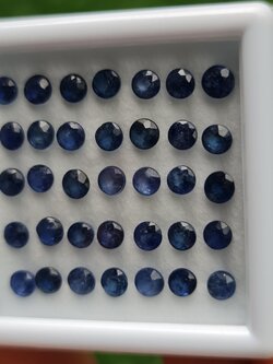 พลอย ไพลิน blue sapphire 12.00 กะรัต (Cts.) 35 เม็ด (pcs.) พลอยแท้ อัญมณีมงคลประจําวันเกิด เครื่องประดับพลอย