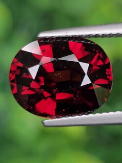 พลอย โกเมน Pyrope - Almandite Garnet 8.27 กะรัต (Cts.) พลอยแท้ อัญมณีมงคลประจําวันเกิด เครื่องประดับพลอย