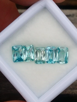 พลอย เพทาย Natural Zircon 5 เม็ด 3.65 กะรัต (Cts.克拉) พลอยแท้ อัญมณีมงคลประจําวันเกิด เครื่องประดับพลอย