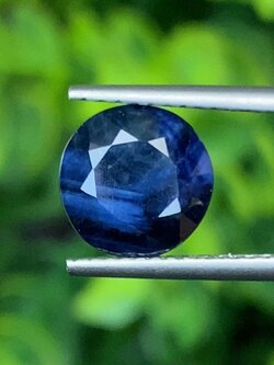 พลอย ไพลิน blue sapphire 3.51 กะรัต (Cts.) ดิบ (Unheated) พลอยแท้ อัญมณีมงคลประจําวันเกิด เครื่องประดับพลอย