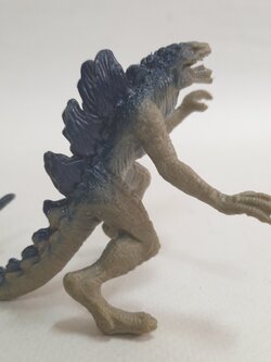 ตุ๊กตายางตัน ซิลล่า (1)จากภาพยนตร์ ก๊อตซิลล่า สไตล์อเมริกัน ขนาดตามรูป มีปั๊ม ไม่มีจุดขยับ ไม่แยกชิ้นทำสีสำเร็จ