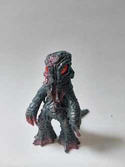 มีหลายภาพ, ซอฟ4นิ้ว สัตว์ประหลาดเฮโดร่า จาก ก๊อตซิลล่า Toho 2004