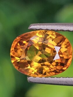 พลอย บุษราคัม yellow sapphire 2.66 กะรัต (Cts.) พลอยแท้ อัญมณีมงคลประจําวันเกิด เครื่องประดับพลอย