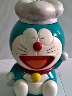กระปุกออมสินเก่ารูปโดราเอม่อน (Doraemon)พ่อครัว