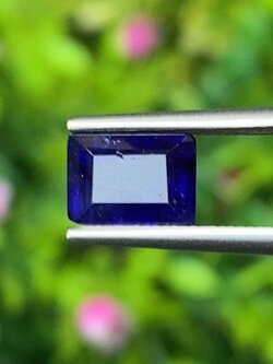 ไพลิน (Blue Sapphire) 2.57 กะรัต (Cts.) พลอยแท้ อัญมณีมงคลประจําวันเกิด เครื่องประดับพลอย