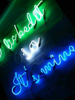 ป้ายไฟนีออไลท์