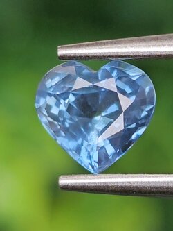 พลอย ไพลิน (Blue Sapphire) 1.05 กะรัต (Cts.) พลอยแท้ อัญมณีมงคลประจําวันเกิด เครื่องประดับพลอย