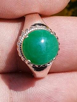 หยก พม่า แท้ Jade แหวนหยก 翡翠戒指 (Jadeite ring) 2.30 กะรัต (Cts.) Size 59 ดิบ ไม่ผ่านการปรับปรุง (Type A) พม่า (Myanmar)
