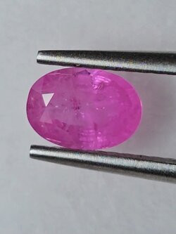 พลอย ชมพู พิ้ง แซฟไฟร์ Pink Sapphire 0.87 กะรัต (Cts.) พลอยแท้ อัญมณีมงคลประจําวันเกิด เครื่องประดับพลอย