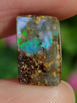 พลอย โบลเดอร์ โอปอล ออสเตรเลีย Australian Boulder Opal 4.90 กะรัต (Cts.) พลอยแท้ อัญมณีมงคลประจําวันเกิด เครื่องประดับพลอย