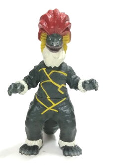 ซอฟ 4 นิ้ว สัตว์ประหลาด เจอโรนิมอน จากอุลตร้าแมน ขนาดตามรูป สภาพดี มีรอยบ้าง ไม่พบบ่อย