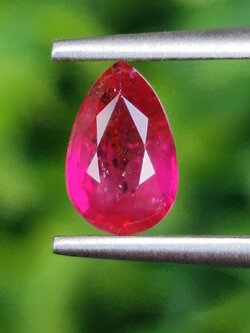 พลอย ทับทิม Ruby sapphire 1.05 กะรัต (Cts.) ดิบ Unheated พลอยแท้ อัญมณีมงคลประจําวันเกิด เครื่องประดับพลอย