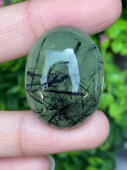 ไหมดำ พรีไนท์ Prehnite with Black tourmaline 66.75 กะรัต Cts. พลอยแท้ อัญมณีมงคลประจําวันเกิด เครื่องประดับพลอย