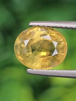 พลอย บุษราคัม yellow sapphire 3.07 กะรัต (Cts.) พลอยแท้ อัญมณีมงคลประจําวันเกิด เครื่องประดับพลอย