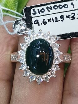 หยก พม่า แท้ Jade แหวนหยก 翡翠戒指 (Jadeite ring) 3.11 กะรัต (Cts.) Size 59 ดิบ ไม่ผ่านการปรับปรุง (Type A) พม่า (Myanmar)